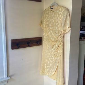 Beautiful 100% silk dress with flower design